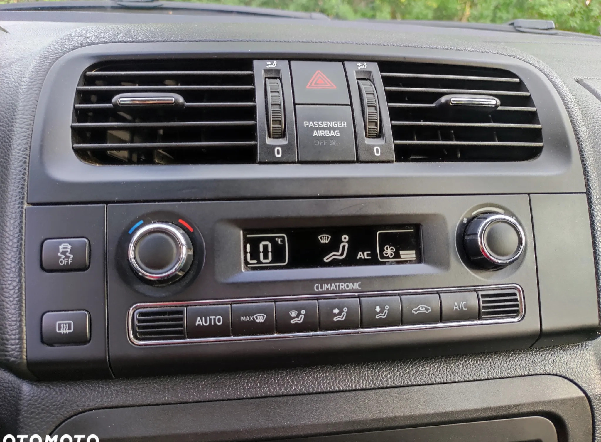 Skoda Roomster cena 28100 przebieg: 177200, rok produkcji 2015 z Łódź małe 562